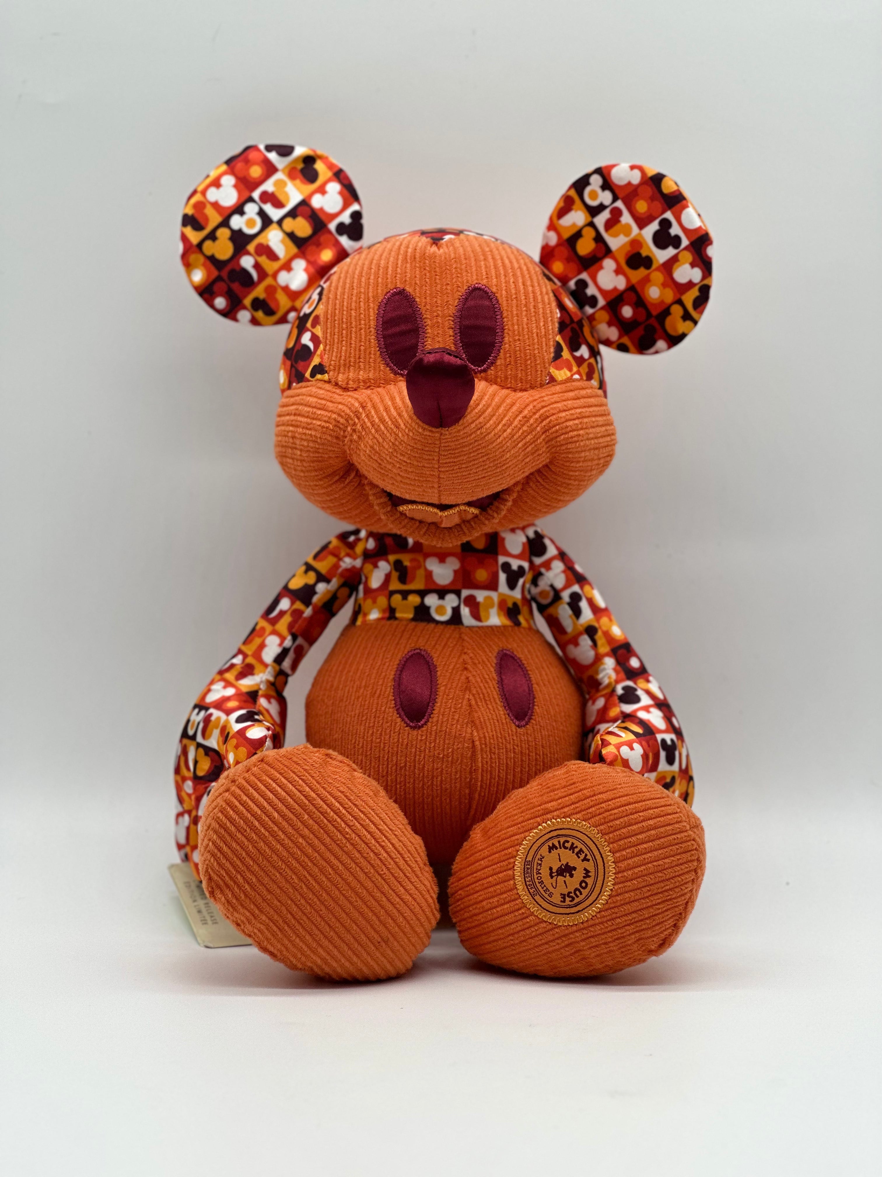 Mickey top memory plush