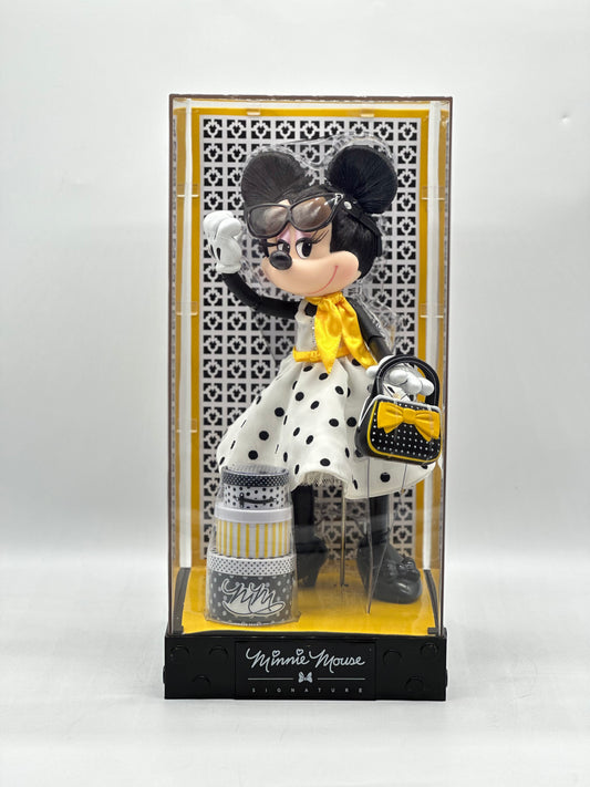Minnie Mouse Signature Limited Edition Doll Set