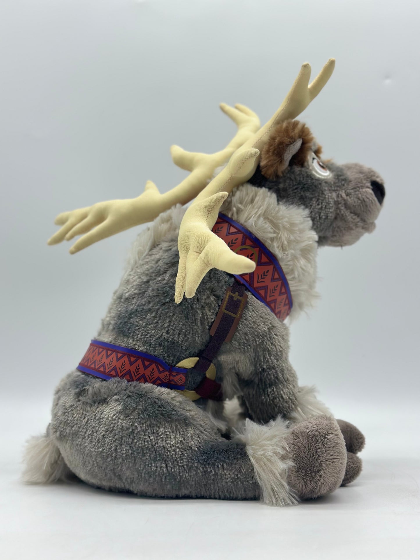 Sven II Plush Large