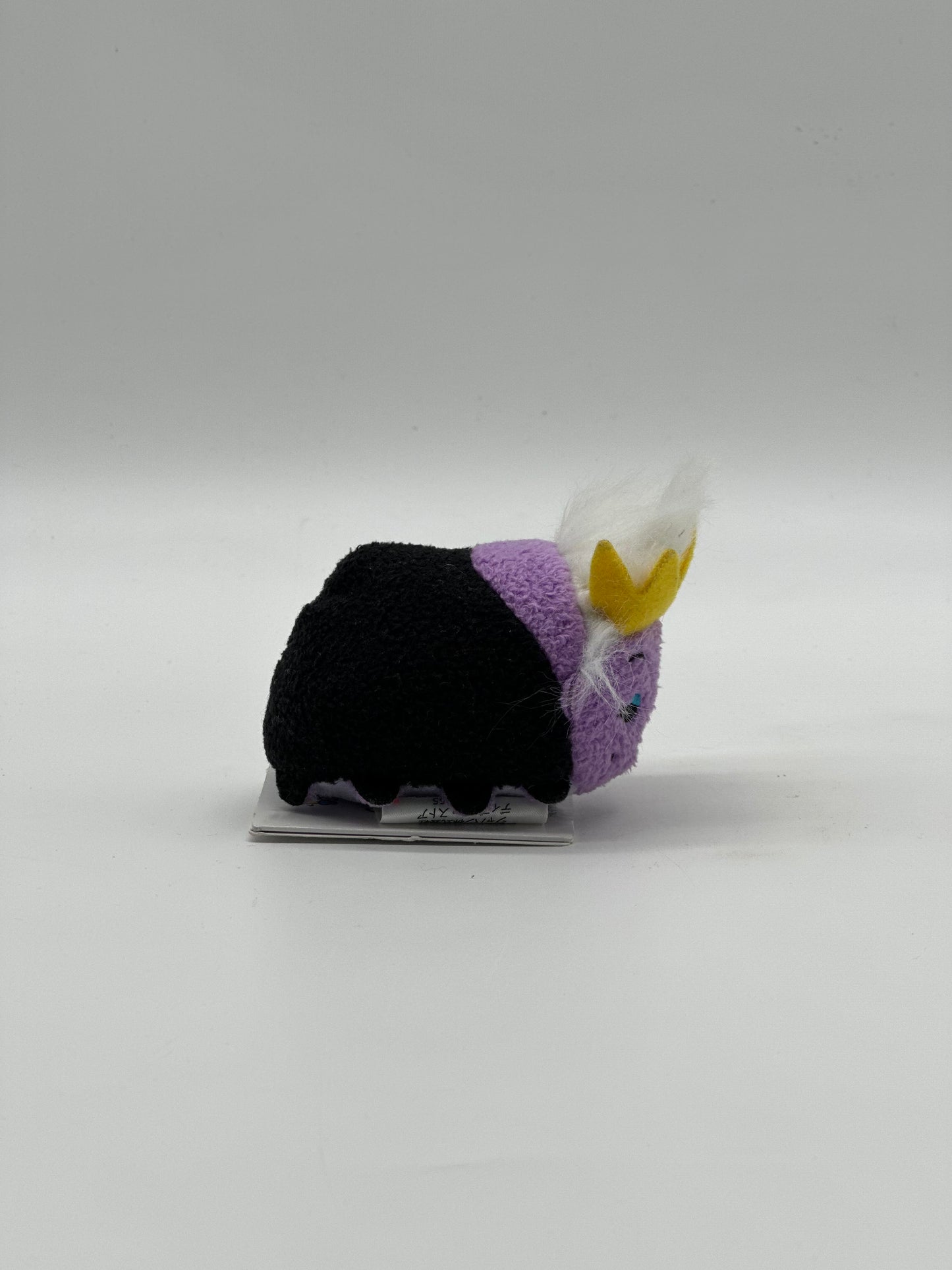 Tsum Tsum Ursula With Crown Plush Mini